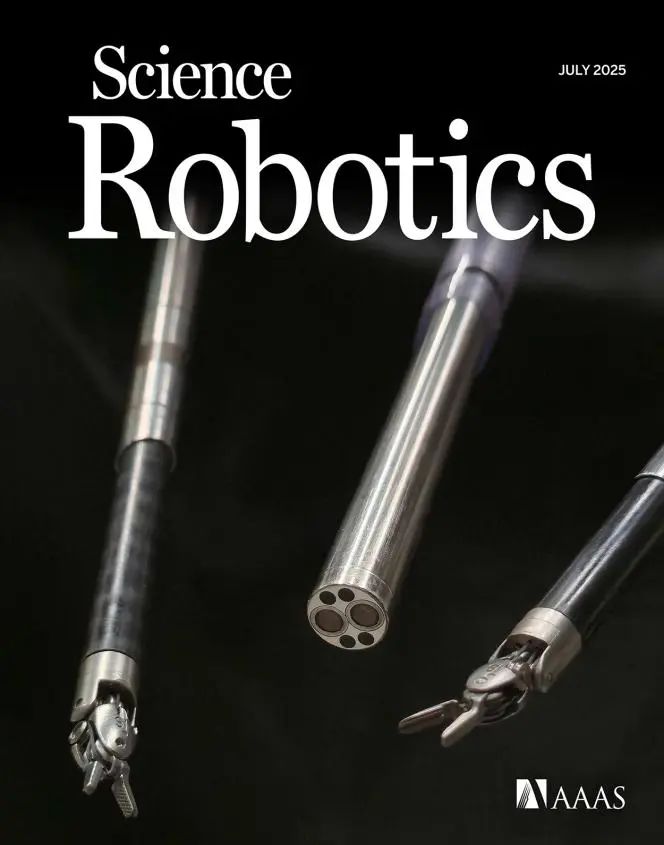 Science 子刊封面聚焦：机器人当主刀，8 台手术零失误！