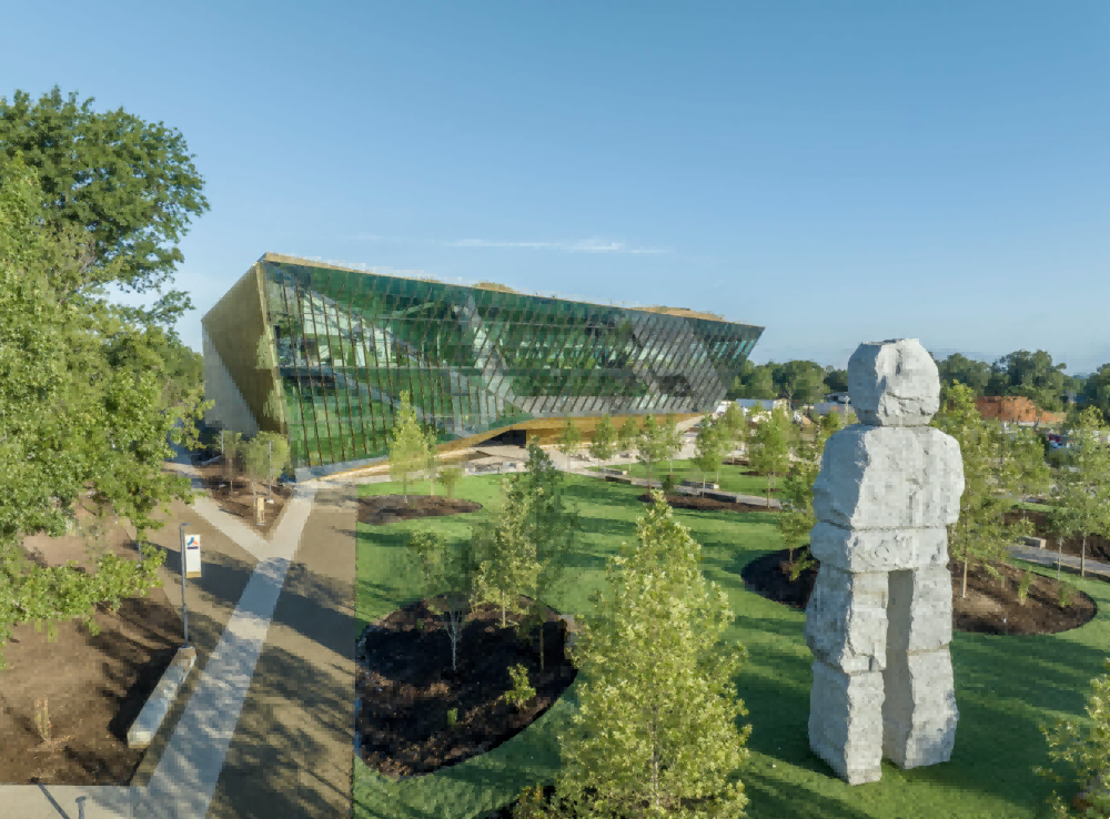 女首富砸 4.5 亿建医学院：免 29 万学费，录取率仅2.4%！